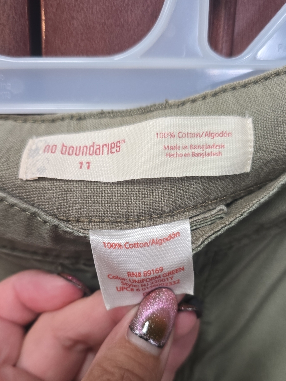 No Boundaries Olive Bermuda Shorts with Front Pockets. Size 11 - Picture 3 of 3